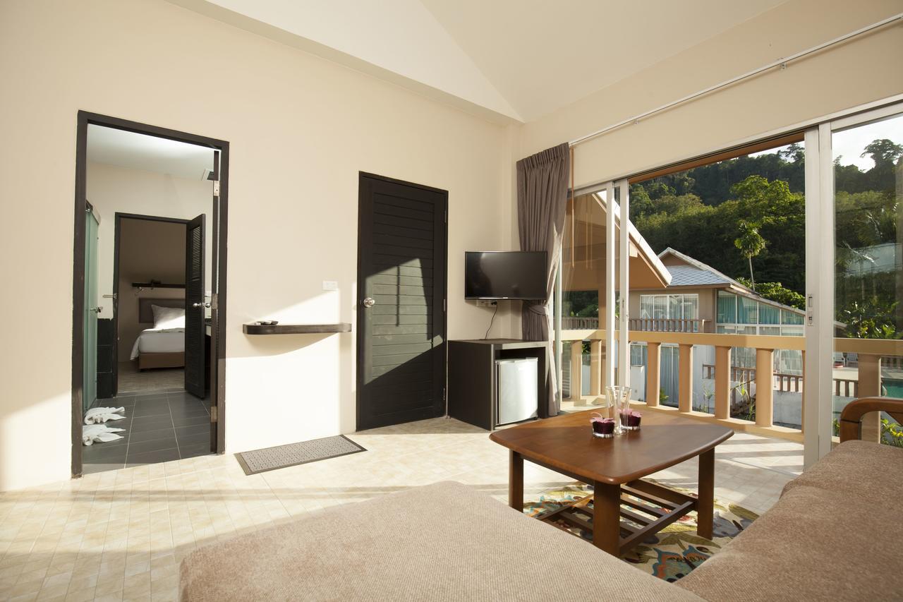 Thelifeco Wellbeing Phuket Detox Center And Vegan Hotel - Sha Plus Nai Thon Beach Exterior photo
