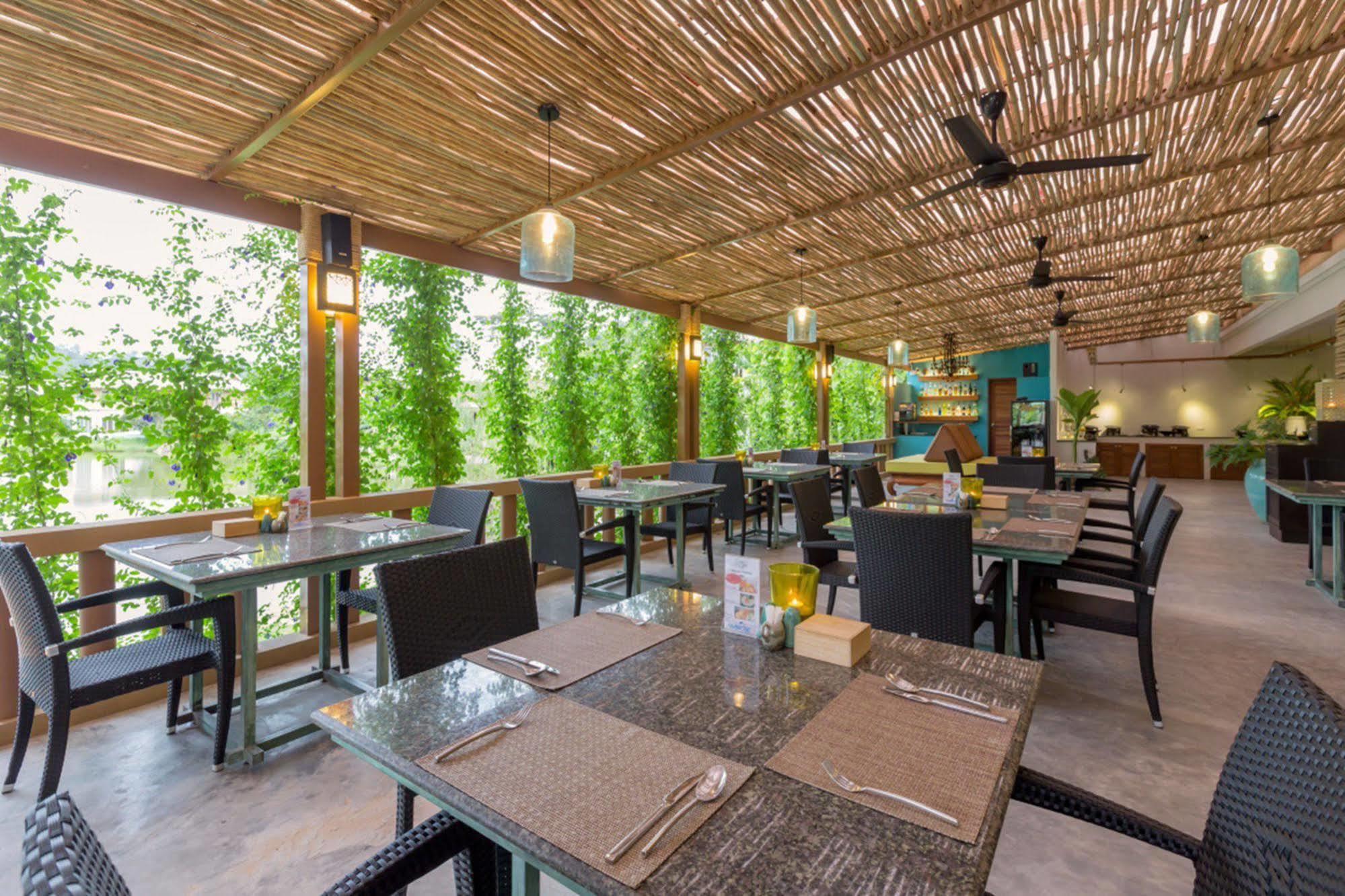 Thelifeco Wellbeing Phuket Detox Center And Vegan Hotel - Sha Plus Nai Thon Beach Exterior photo