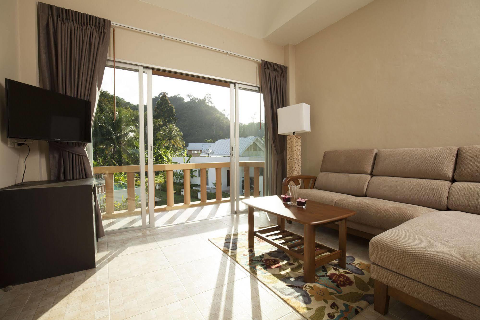 Thelifeco Wellbeing Phuket Detox Center And Vegan Hotel - Sha Plus Nai Thon Beach Exterior photo